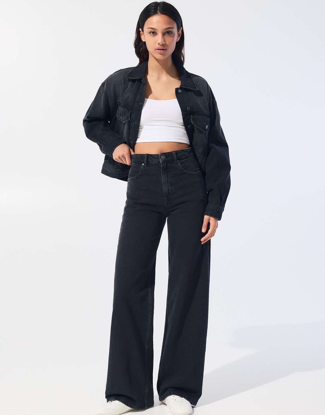 Pull&Bear High-Waist Wide Leg Jeans – Pale Blue