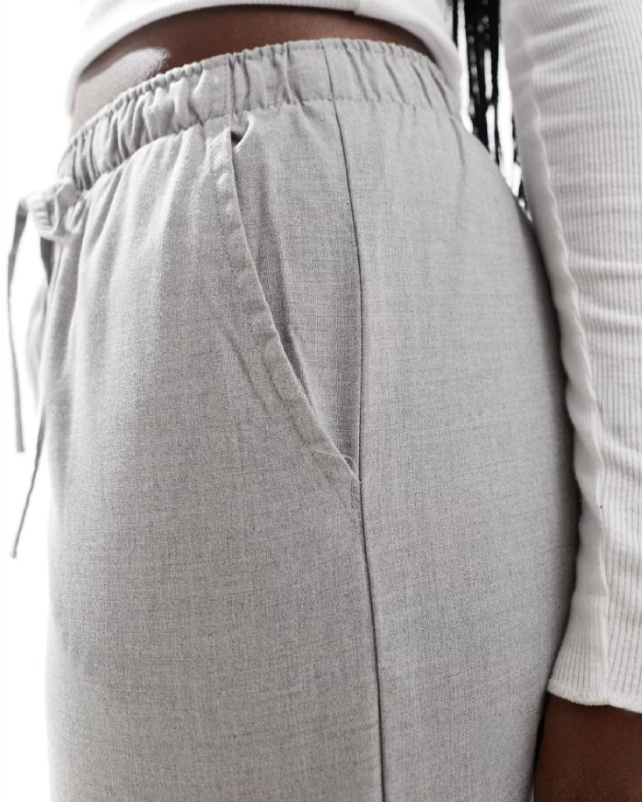 Pull-On Wide Leg Trousers – Light Grey